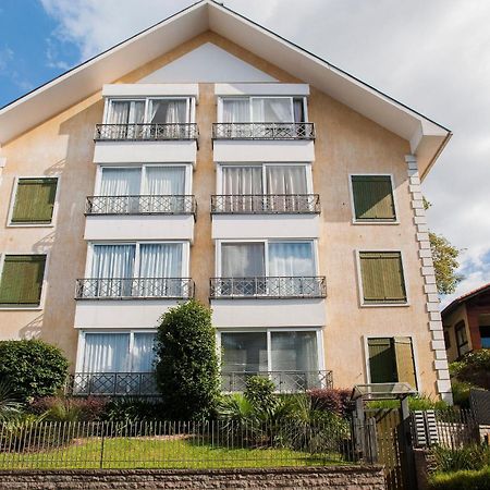 Locar-In Gramado - 200 M Da Rua Coberta Apartment Ngoại thất bức ảnh