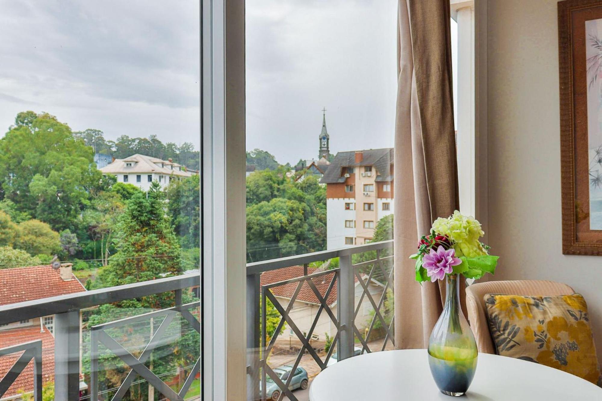 Locar-In Gramado - 200 M Da Rua Coberta Apartment Ngoại thất bức ảnh